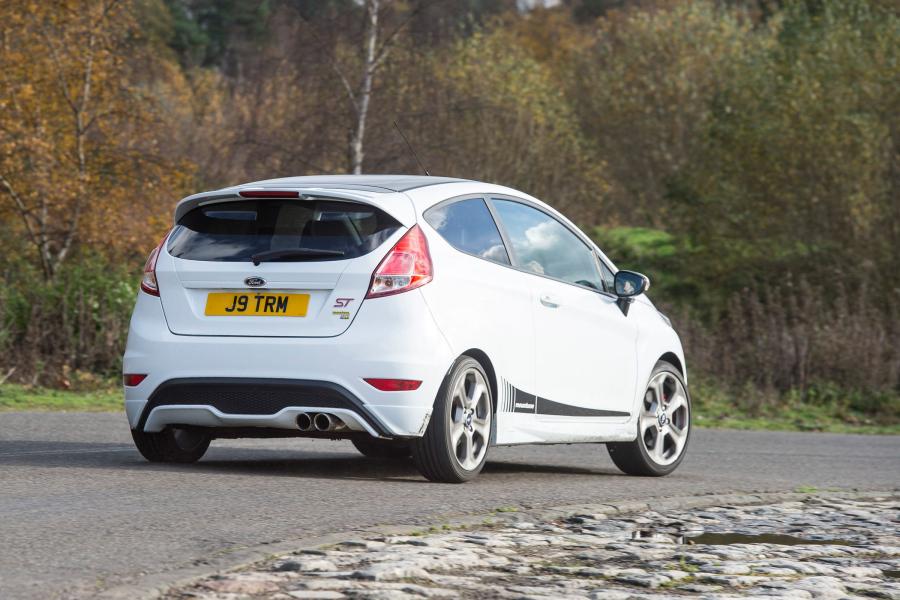  Ford Fiesta ST Mountune MR230 2016 года  (UK) (фото 6 из 7)